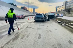 В Екатеринбурге в ДТП с тремя машинами обнаружили двух пьяных водителей
