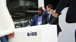 В ходе IPO «Базис» привлек 3 млрд рублей