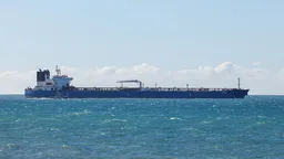 Греция и Мальта возражают против запрета ЕС на перевозку российской нефти