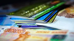 Реальные ставки по кредиткам в России превысили 50%