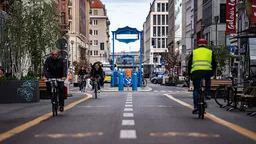 МИД России призвал россиян не ездить в Германию без крайней необходимости