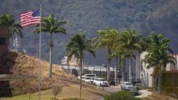 Посольство США в Венесуэле возобновляет работу