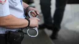 ФСБ отчиталась о задержании троих человек по делу о подготовке убийства силовика с помощью заминированного самоката