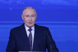 Путин заявил о рекордно низкой младенческой смертности в России