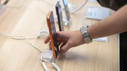 Технологический сбор на смартфоны и ноутбуки составит 250 и 500 рублей