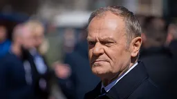 Песков назвал проявлением русофобии слова Туска о возможности нападения РФ на страну НАТО