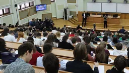 Минобрнауки получило от студентов или их родителей шесть обращений с жалобами на то, что вузы отчисляют студентов и давят на них ради отправки в беспилотные войска — но ни один случай не подтвердился, — заявил замглавы Минобрнауки Дмитрий Афанасьев