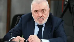У бывшего первого зама Шойгу потребовали изъять имущество на 7 миллиардов рублей