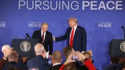 Путин назвал провокацией разговоры о нападении РФ на НАТО