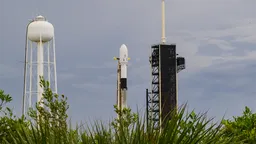 🔻 К 16:15 CET акции SpaceX упали на 8,1%