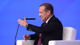 Медведев предложил требовать от стран Запада репараций за ущерб от колониальных практик