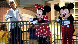 Выручка и прибыль Disney за 1кв превзошли ожидания