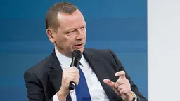 ▪️Дипломатический советник президента Франции Эммануэль Бонн 3 февраля тайно посетил Москву и провел переговоры с помощником Владимира Путина Юрием Ушаковым