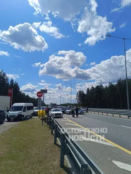 Полиция перекрыла движение возле резиденции Путина на Валдае