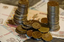 В Бурятии начнут принимать заявления на новую выплату работающим родителям