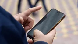 Дума одобрила создание реестра всех мобильных телефонов россиян