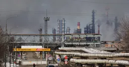 Reuters: НПЗ "Роснефти" в Рязани остановил работу после атаки беспилотников 15 мая