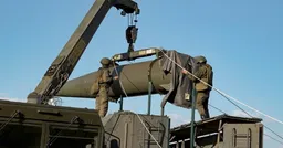 Франция пока не обсуждает размещение своего ядерного арсенала в других странах