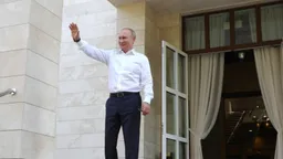 РГГУ начал искать биографа рода Путиных, когда ректор понял, чего от вуза ожидает Кремль