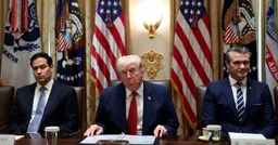 Иран пропускает через Ормузский пролив 15 судов в день