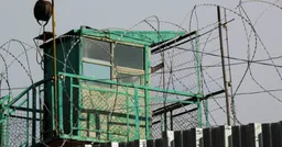 В саратовской тюремной больнице умер сотрудник курского оборонного завода, приговоренный к 23 годам по статьям о госизмене и краже