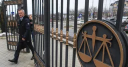 Жителя Петербурга приговорили к 18 годам по делу о связи с РДК