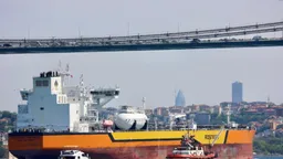 Срок действия ослабления санкций США в отношении российской нефти истек