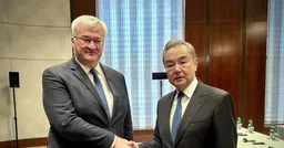 В китайском МИД призвали найти долговременное решение украинского конфликта