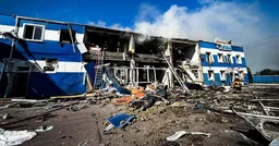 Минимум 4 человека погибли и 25 пострадали в результате ударов по четырём украинским регионам