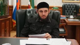 «Угроза национальной безопасности». Сербия лишила племянника Кадырова гражданства через 5 дней после выдачи