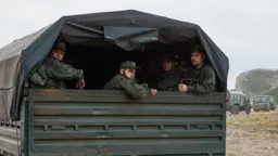 Суд в Ростове‑на‑Дону оштрафовал мужчину за пикет у Вечного огня с плакатом «Ждем возвращения мобилизованных домой»