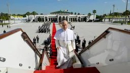 «Мир разрушается горсткой тиранов» — Папа Римский продолжает полемику с Трампом»