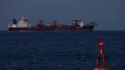 📉 Cтраны Персидского залива резко сократили добычу нефти