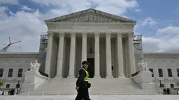 Верховный суд США подтвердил право на гражданство по рождению