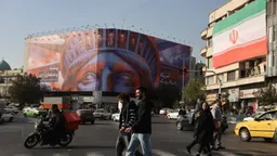 Хаменеи пригрозил "войной в регионе" в случае ударов США по Ирану