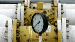 Зеленский: Нефтепровод "Дружба" сможет заработать до конца апреля