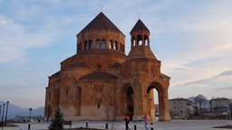 Спутниковые снимки подтверждают снос двух христианских церквей в азербайджанском Ханкеди в Нагорном Карабахе