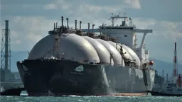 Арагчи: Иран готов помочь проходу японских судов через Ормузский пролив