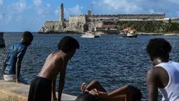 США впервые за 10 лет провели секретные переговоры с Кубой в Гаване