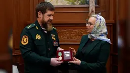 Кадыров получил вторую награду за месяц – "за особый вклад" в развитие цементной промышленности