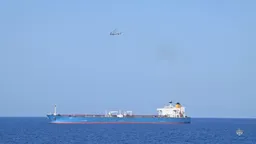 ВМС Франции задержали у берегов Сицилии нефтяной танкер Deliver из российского "теневого флота"
