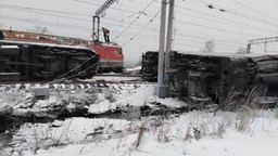 Восемь поездов с измененным маршрутом из-за схода вагонов в Пензенской области идут с задержкой