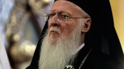 Служба внешней разведки назвала Константинопольского патриарха «антихристом в рясе»