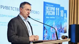 В новых учебниках истории России появится встреча Путина и Трампа на Аляске