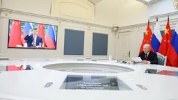 Трамп и Си Цзиньпин провели телефонный разговор: обсуждены Тайвань, Украина и визиты