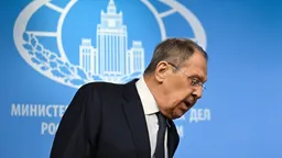 Лавров заявил о свидетельствах подготовки Европы к войне с Россией