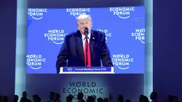 ✏ Трамп выступил на форуме в Давосе, где призвал Европу «немедленно» начать переговоры по продаже Гренландии, которую назвал «куском льда»