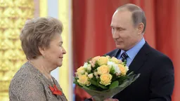 Путин позвонил вдове Ельцина в день его 95-летия