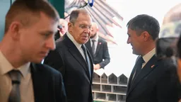 Лавров сообщил о «подпольных» контактах лидеров Европы с Россией