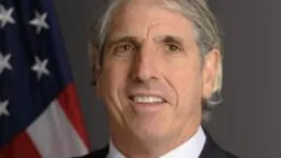 Медведев исключил новый договор с США на тех же условиях, что и ДСНВ